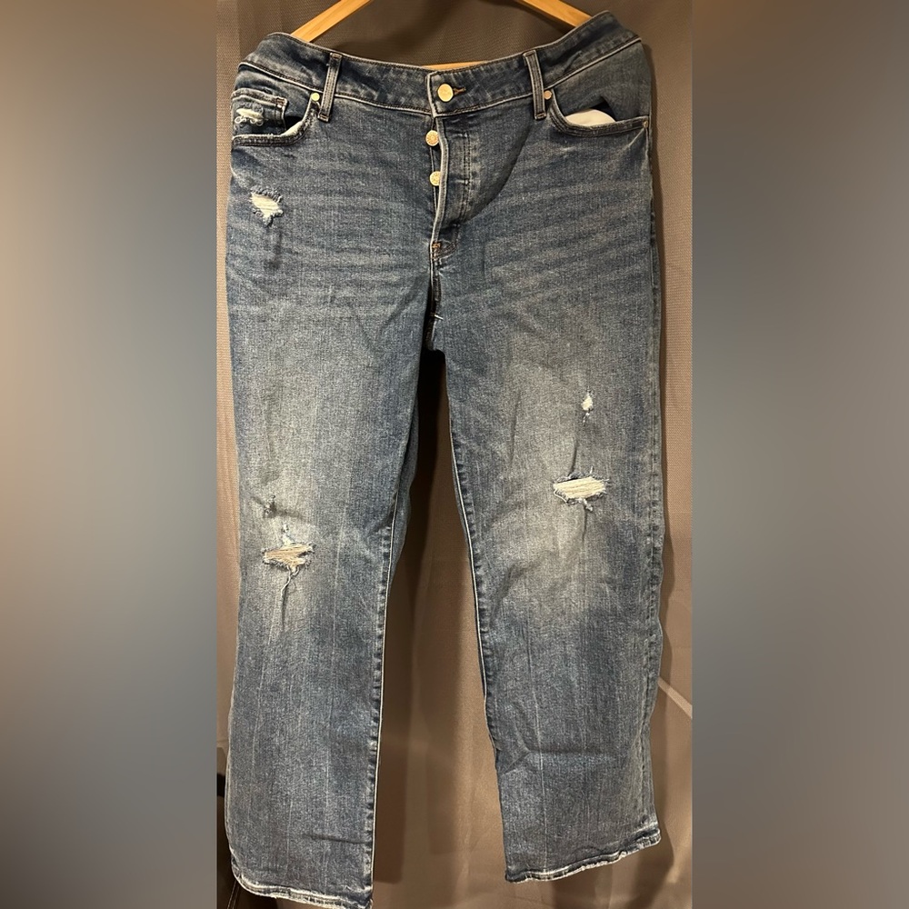 Women’s Express Low Rise Distressed Relaxed Jean - Size 10R